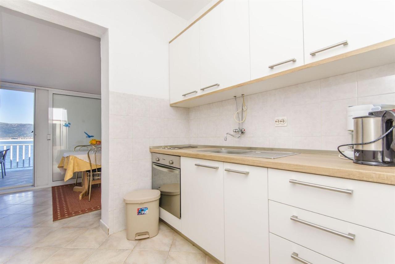 Apartments Dragica Slatine Exterior photo